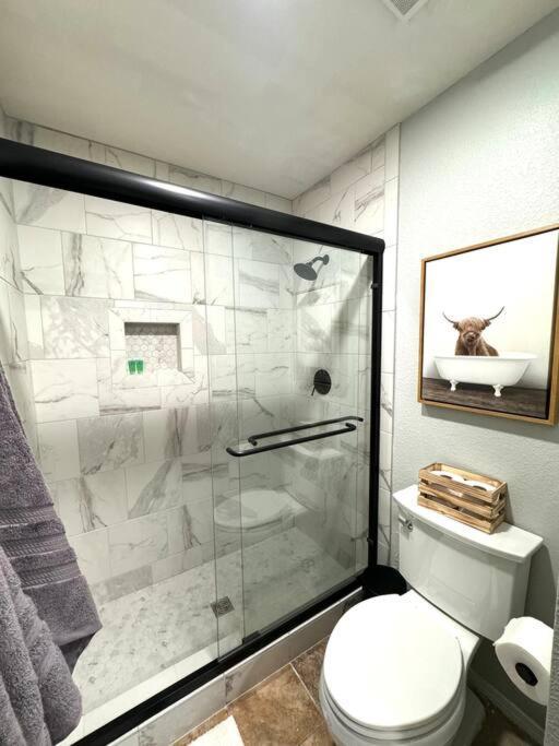 Modern Comfort: Updated Cozy Condo In Indian Point Branson Ngoại thất bức ảnh