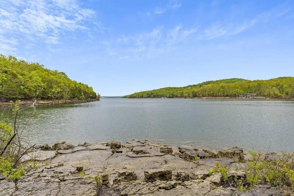 Modern Comfort: Updated Cozy Condo In Indian Point Branson Ngoại thất bức ảnh