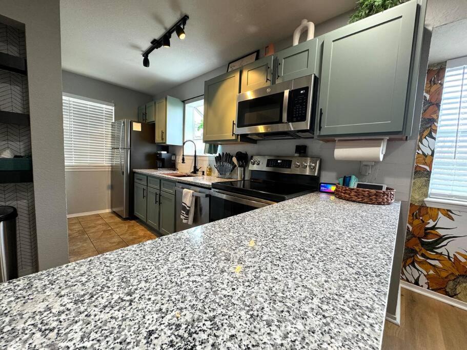 Modern Comfort: Updated Cozy Condo In Indian Point Branson Ngoại thất bức ảnh