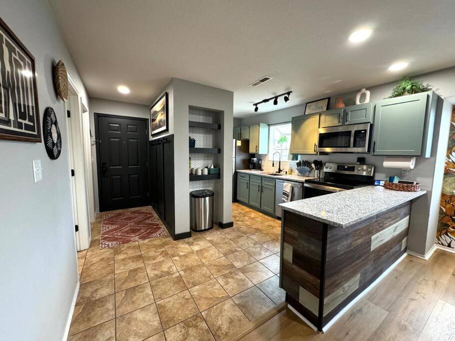 Modern Comfort: Updated Cozy Condo In Indian Point Branson Ngoại thất bức ảnh