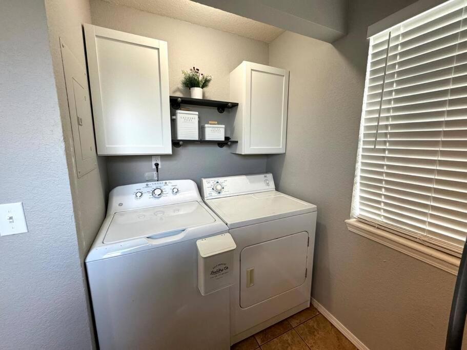 Modern Comfort: Updated Cozy Condo In Indian Point Branson Ngoại thất bức ảnh