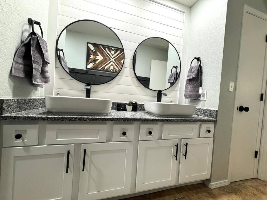 Modern Comfort: Updated Cozy Condo In Indian Point Branson Ngoại thất bức ảnh